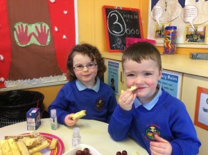 The nursery boys and girls had great fun baking their own snack.